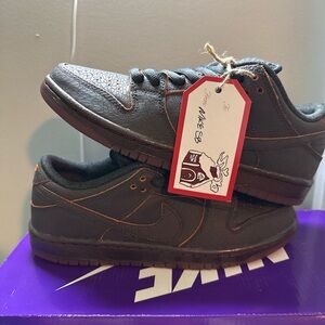 Nike Sb “Krampus” Sz 7.5M BRAND NEW✨